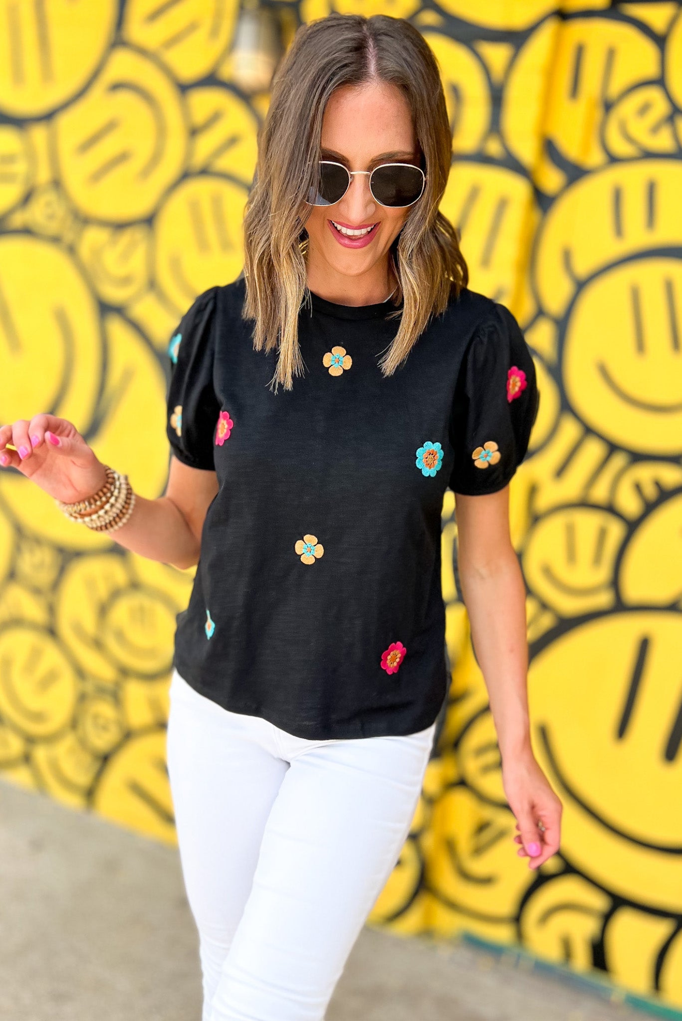 Embroidered Flower Short Puff Sleeve Tee