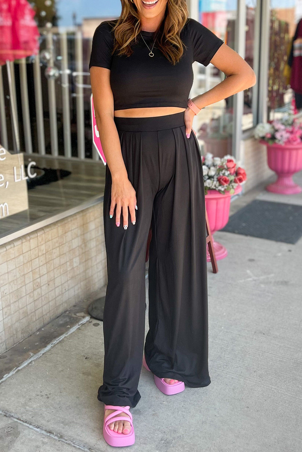 Slim Fit Crop Top And Wide Leg Pants Set