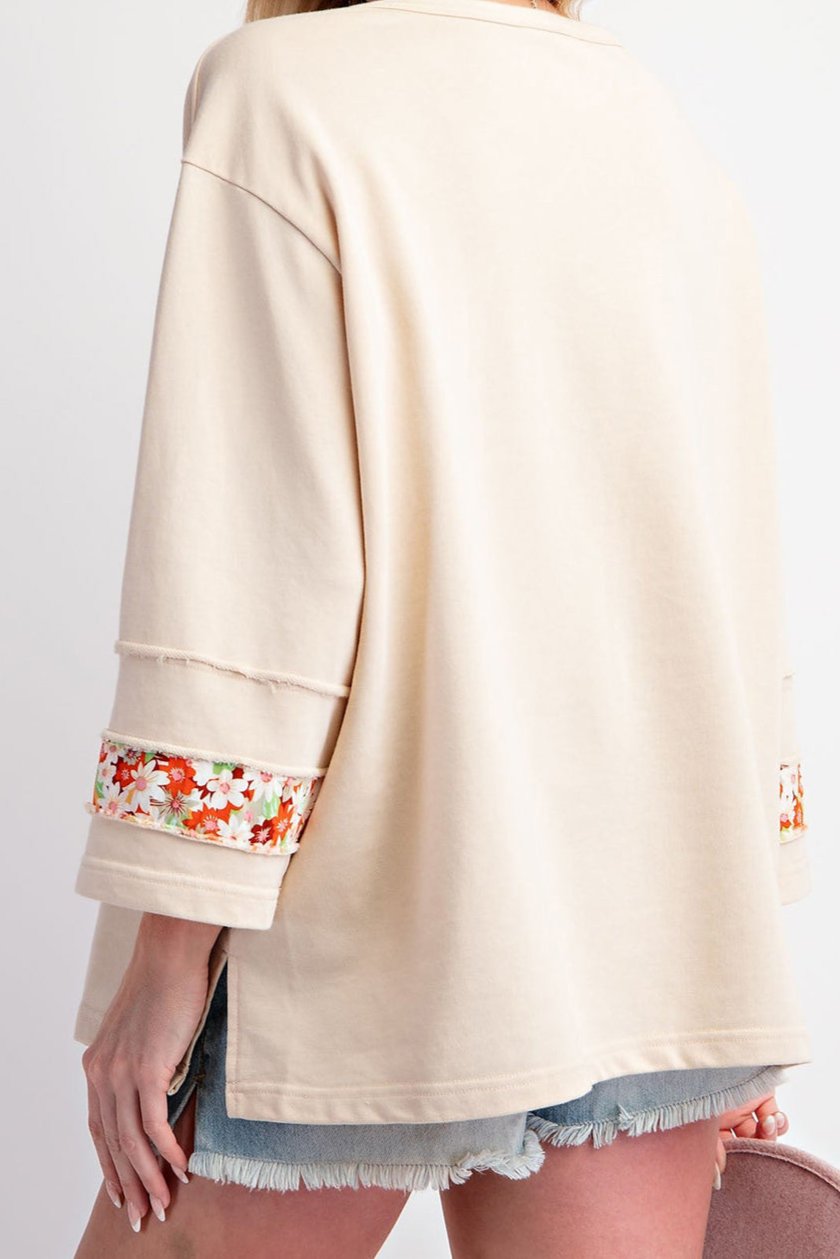 Beige Flower Patched Side Slits Plus Size Top