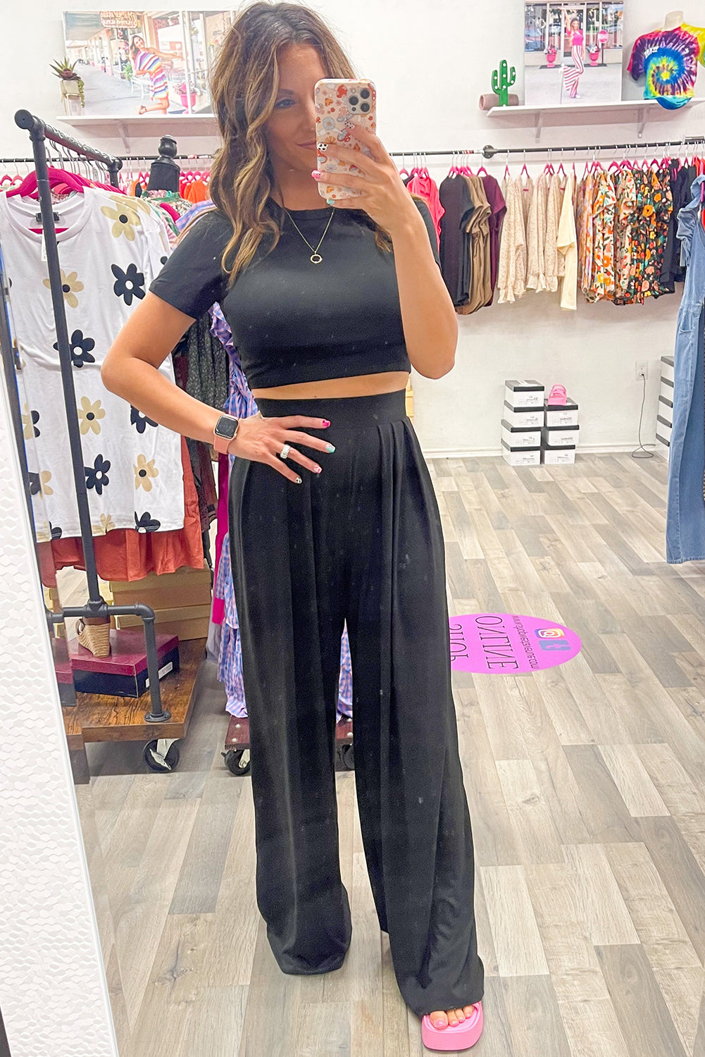 Slim Fit Crop Top And Wide Leg Pants Set