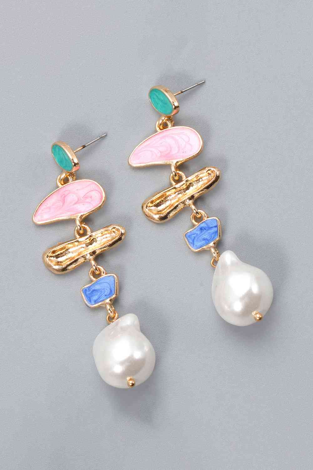 Pearl Dangle Earrings